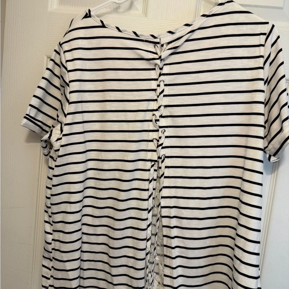 Fun stripes! - Picture 3 of 4